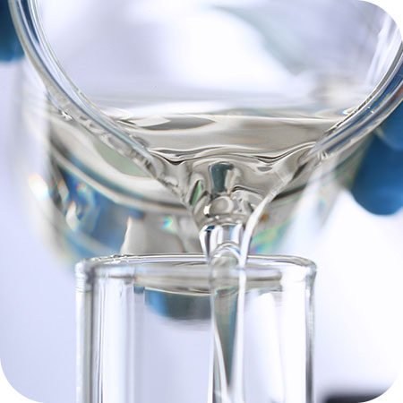 Recuperação de solventes industriais Grupo Filtroil Ambiental Recuperação e purificação de Solventes Industriais Curitiba